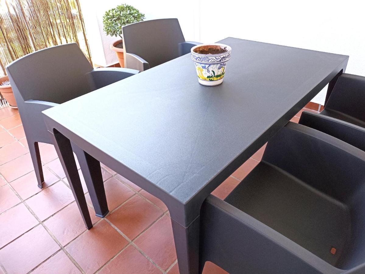 Apartamento Zona Atalaya con garaje y WIFI GRATIS cerca de la playa La Fontanilla Conil De La Frontera Exterior foto